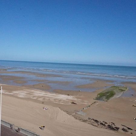 Belle Vie Vue Dominante Mer Et Plage - Appartement 2 A 4 Personnes Cabourg Luaran gambar