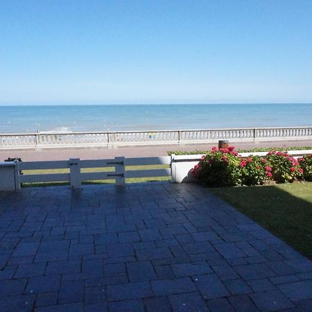 Belle Vie Vue Dominante Mer Et Plage - Appartement 2 A 4 Personnes Cabourg Luaran gambar